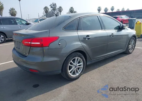 2017 Ford Focus Se z USA, uszkodzony, nr VIN 1FADP3F25HL237574